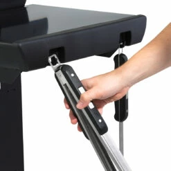 Broil King GEM 330 Gasgrill - Modell 2021 19 Broil King GEM 330 Gasgrill - Modell 2021 -Grillfuerst Speichern 16942 Broil King Gem FEATURE 05