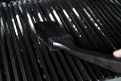 Broil King Holz Grillbürste 47cm Mit Edelstahlborsten + Spritzschutz