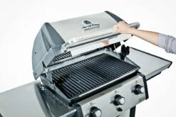 Broil King Signet 390 Gasgrill Inkl. Drehspieß - Modell 2023 -Grillfuerst Speichern 18845 broil king signet 390 deckel 946882