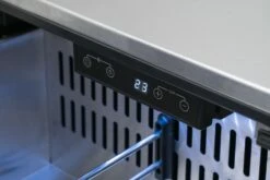 BULL Premium Outdoor Schubladen-Kühlschrank Mit LED Kontrollpanel, IPX4 Spritzwassergeschützt -Grillfuerst Speichern 22280 BULL Schubladen Kuehlschrank LED P 6 1613487088