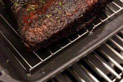 Broil King Gussbräter / Dutch Oven (eckig) / Multi Roaster Inkl. Bratengestell -Grillfuerst Speichern Broil King Gusseisenbraeter Bratengestell 69610