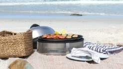Cobb Grill Supreme Deluxe 2.0 Holzkohlegrill - Modell 2023 -Grillfuerst Speichern Cobb Grill Supreme Deluxe 2 0 Strand