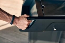 Enders Gasgrill Monroe Pro 4 SIK Turbo -Grillfuerst Speichern Enders Gasgrill Monroe Pro 4 SIK Turbo Griff