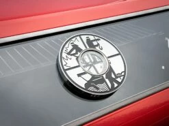 Grillfürst G510G 5-Brenner Gasgrill Mit Hochtemperaturbrenner Und Gusseisen Rosten - Feuerwehr Edition -Grillfuerst Speichern G510G FW Feuerwehrgrill Foto freigestellt 29