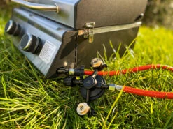 Grillfürst Kombi Kartuschen-Druckregler 50 Mbar - X-DEAL Inkl. 12 Grillfürst Gaskartuschen -Grillfuerst Speichern Grillfuerst Dual Druckminderer Kartuschen