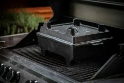 Grillfürst Dutch Oven Set BBQ Kastenform BK6 Aus Gusseisen - X-DEAL Inkl. Tragetasche / Aufbewahrungstasche, Gusseisen Pflege Und Deckelheber -Grillfuerst Speichern Grillfuerst Gusseisen Kastenform Gasgrill