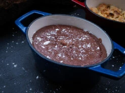 Grillfürst Dutch Oven Sternentöpfchen / Gusseisen Bräter - Emailliert - S - Blau -Grillfuerst Speichern Grillfuerst Sternentoepfchen blau S Dessert Schokokuchen