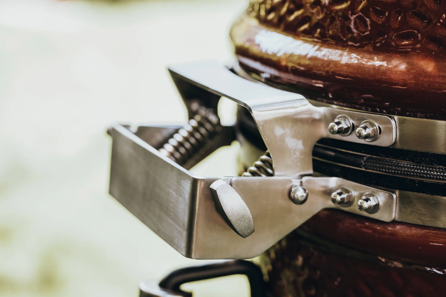 Monolith Grill Junior PRO Serie 2.0 Rot - OHNE Gestell 3 Monolith Grill Junior PRO Serie 2.0 Rot - OHNE Gestell