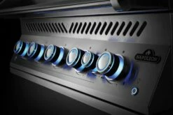 Napoleon 700-Series 38" BIG38 Edelstahl Einbaugrill Inkl. Drehspieß - Modell 2023 -Grillfuerst Speichern Napoleon Einbaugrill 700 Series BIG38 Drehregler beleuchtet 18 1671184705