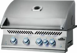 Napoleon 700-Series 32" BIG32 Edelstahl Einbaugrill Inkl. Drehspieß - Modell 2023 -Grillfuerst Speichern Napoleon Einbaugrill BIG32 LED blau