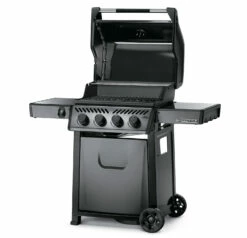 Napoleon Freestyle 425 Gasgrill, Graphit - Modell 2023 - X-DEAL Inkl. Abdeckhaube Und Gussplatte -Grillfuerst Speichern Napoleon Freestyle 425 graphit side Deckel offen