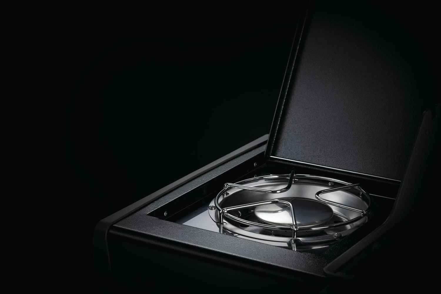 Napoleon Rogue 425 Gasgrill Mit Seitenbrenner Und Heckbrenner Inkl. Drehspieß 6 Napoleon Rogue 425 Gasgrill Mit Seitenbrenner Und Heckbrenner Inkl. Drehspieß – Bild 4