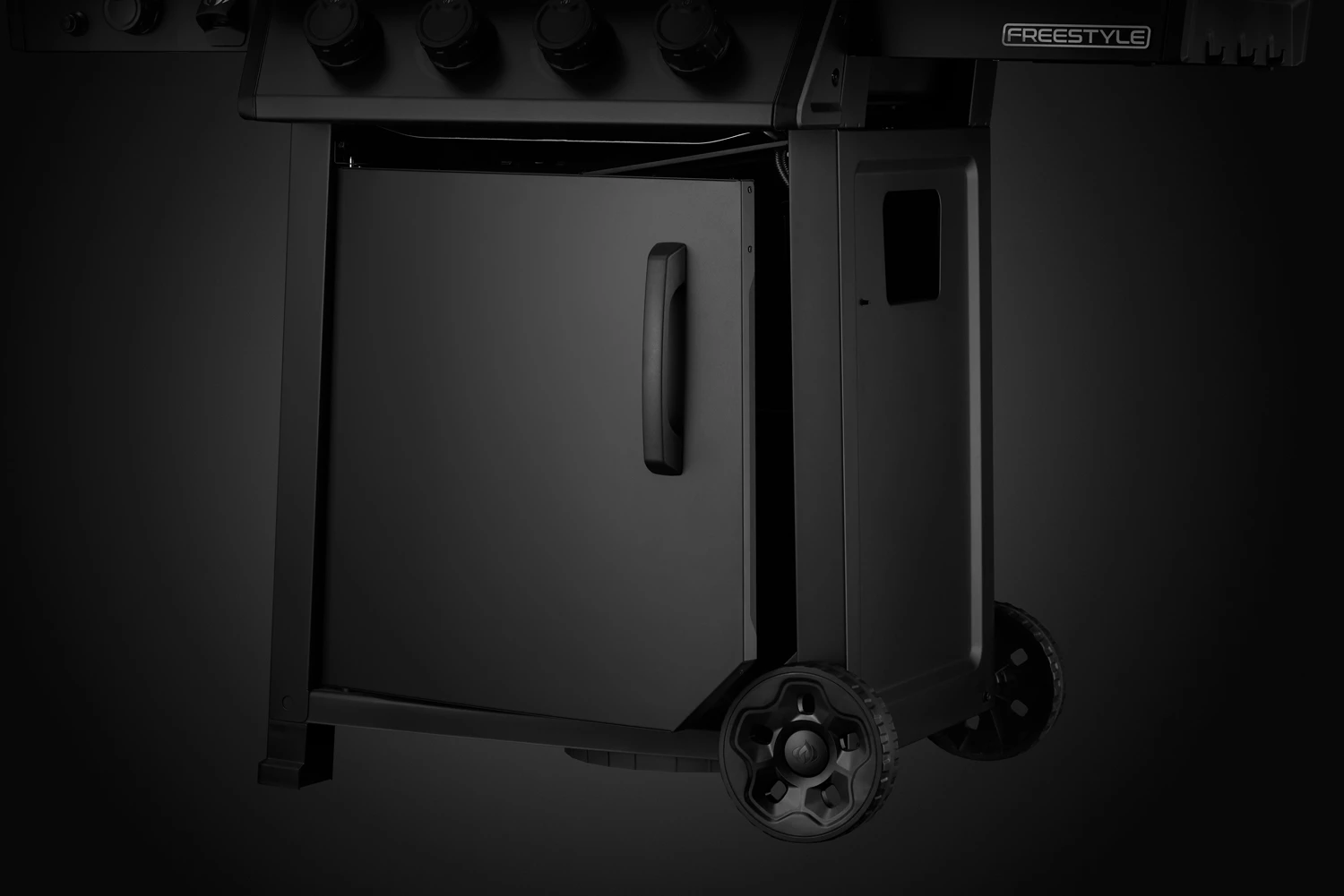 Napoleon Phantom Freestyle 425 Gasgrill, Mattschwarz - Mit Sizzle Zone Und Tür - Modell 2023 12 Napoleon Phantom Freestyle 425 Gasgrill, Mattschwarz - Mit Sizzle Zone Und Tür - Modell 2023 – Bild 10