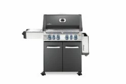 Napoleon Prestige 500 Gasgrill, Charcoal Grau - Mit Safety Glow - X-DEAL Inkl. Grillthermometer, Schneidebrett Und Windschild Für SIZZLE ZONE -Grillfuerst Speichern Napoleon Prestige 500 Gasgrill grey Seitenablage abgeklappt