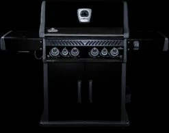Napoleon Rogue SE 525 Gasgrill - All-black - Mit Sizzle Zone Und Heckbrenner - Grillfürst Edition Inkl. Grill Control Und Zubehörpaket - Smart Deal - Modell 2022 -Grillfuerst Speichern Napoleon Rogue SE All Black limited GF
