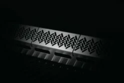 Napoleon Rogue SE 525 Edelstahl Gasgrill Mit Sizzle Zone Und Heckbrenner - Modell 2023 26 Napoleon Rogue SE 525 Edelstahl Gasgrill Mit Sizzle Zone Und Heckbrenner - Modell 2023 -Grillfuerst Speichern Napoleon Rogue SE Backburner Heckbrenner 3