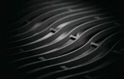 Napoleon Rogue XT 525 Gasgrill - All Black - Mit Sizzle Zone - Modell 2023 -Grillfuerst Speichern Napoleon Rogue XT Gusseisen Grillrost Wave 1