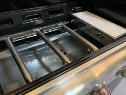 Outdoorchef Gasgrill Australia 455 G - X-DEAL Inkl. Abdeckhaube -Grillfuerst Speichern Outdoorchef Australia 455G Brenner 2