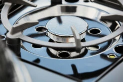 Outdoorchef Gas Kugelgrill Davos 570G Pro Mit Cooking Zone (Seitenkocher) & Abdeckhaube -Grillfuerst Speichern Outdoorchef Cooking Zone Davos Nah