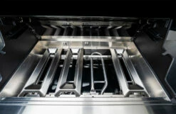 Outdoorchef Dualchef 425 G BZ Gasgrill Mit BLAZING ZONE Infrarotbrenner -Grillfuerst Speichern Outdoorchef Dualchef 425G BZ Detail Twin Brenner