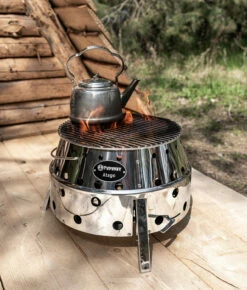 Petromax Teekessel Tk1 (1,5 Liter) 11 Petromax Teekessel Tk1 (1,5 Liter) -Grillfuerst Speichern Petromax Edelstahl Teekessel 1500ml Lifestyle02