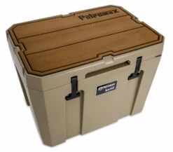 Petromax Kühlbox 50 Liter Sand - Inkl. Sitzkissen, Haft-Unterlage Und Einsatzkorb -Grillfuerst Speichern Petromax kx50 padw l Haft Auflage Kuehlbox kx50 sand braun Linien 5 1625043100