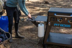 Pit Boss Plancha Grill Ultimate Plancha 2-Brenner - Mit Untergestell -Grillfuerst Speichern Pit Boss Planchagrill Ultimate 2 Brenner Halter Abfall