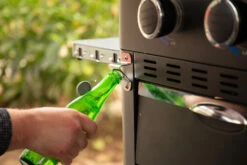 Pit Boss Planchagrill Ultimate Plancha 5-Brenner - Grillstation -Grillfuerst Speichern Pit Boss Planchagrill Ultimate 5 Brenner Flaschenoeffner