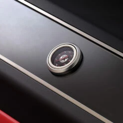 Rösle Videro G4-S VARIO+ Schwarz Gasgrill - FC Bayern Edition 27 Rösle Videro G4-S VARIO+ Schwarz Gasgrill - FC Bayern Edition -Grillfuerst Speichern Roesle Gasgrill Videro FC Bayern Detail Deckeltermometer 1