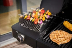 Rösle Gasgrill Videro Pro G6-S Vario+ Mattschwarz - Modell 2023 -Grillfuerst Speichern Roesle Videro Pro G6 S Detail Prime Zone