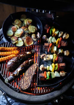 The Bastard Keramikgrill Urban Medium - Complete - Schwarz Matt - Modell 2023 -Grillfuerst Speichern The Bastard Medium Grillflaeche Pfanne