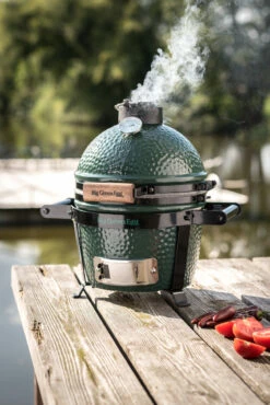 Big Green Egg Mini Keramikgrill Starter - Paket -Grillfuerst Speichern Webversion Big Green Egg Mini 4