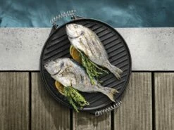 Outdoorchef Gussplatte / Grillplatte Rund Ø 39cm 7 Outdoorchef Gussplatte / Grillplatte Rund Ø 39cm -Grillfuerst Speichern outdoorchef griddle gusseisenplatte plancha 18 211 5 2